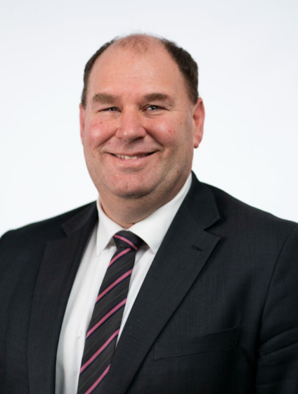 Hon Andrew Hoggard